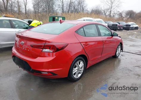 2019 Hyundai Elantra Sel z USA, uszkodzony, nr VIN 5NPD84LF2KH488830